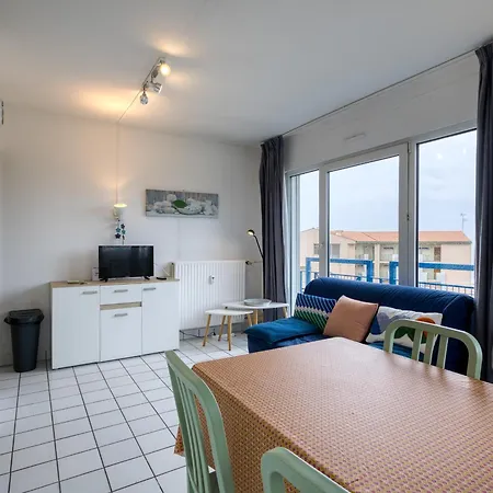 アパート : T2 Panoramique Sur La Pour 2 Avec Piscine - Fr-1-258-185