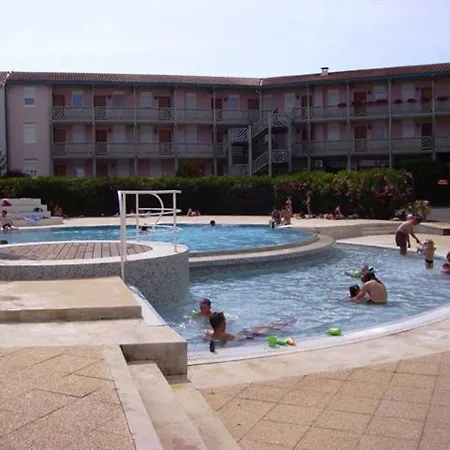 Châtelaillon-plage, 2 Pièces, 4 Personnes - Fr-1-535-2 *