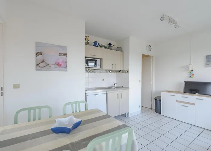 : T2 Panoramique Sur La Pour 2 Avec Piscine - Fr-1-535-2